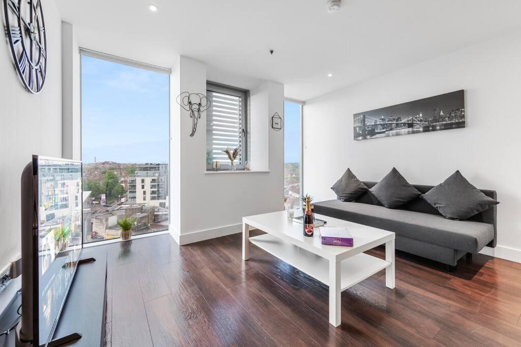 One Bedroom Flat In London Bp36 Eksteriør billede